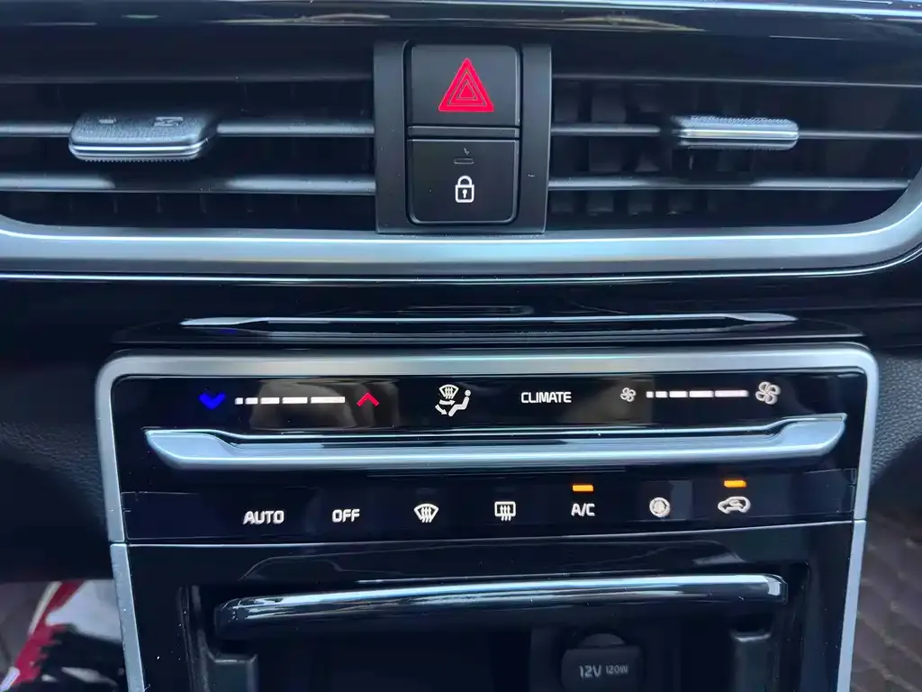 Kia KX3 — фото 3