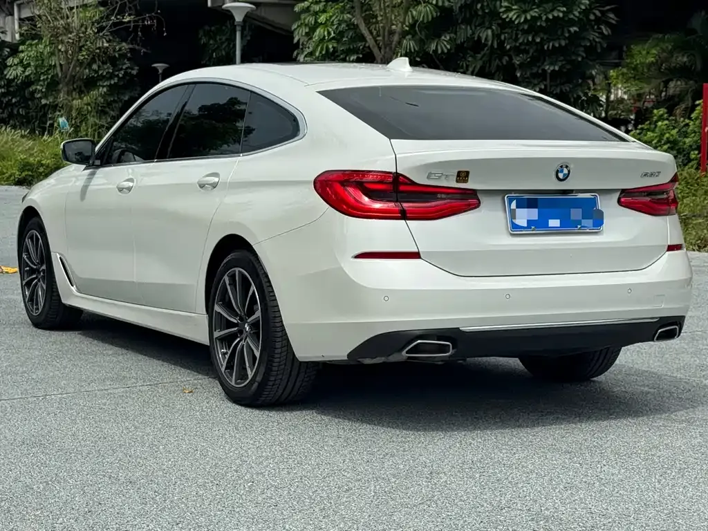 BMW 6 Series GT — фото 10