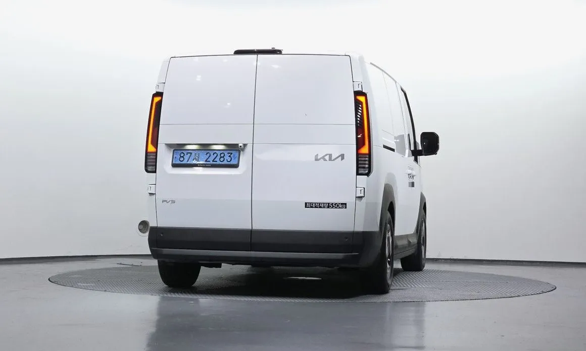 Kia PV5 — фото 2