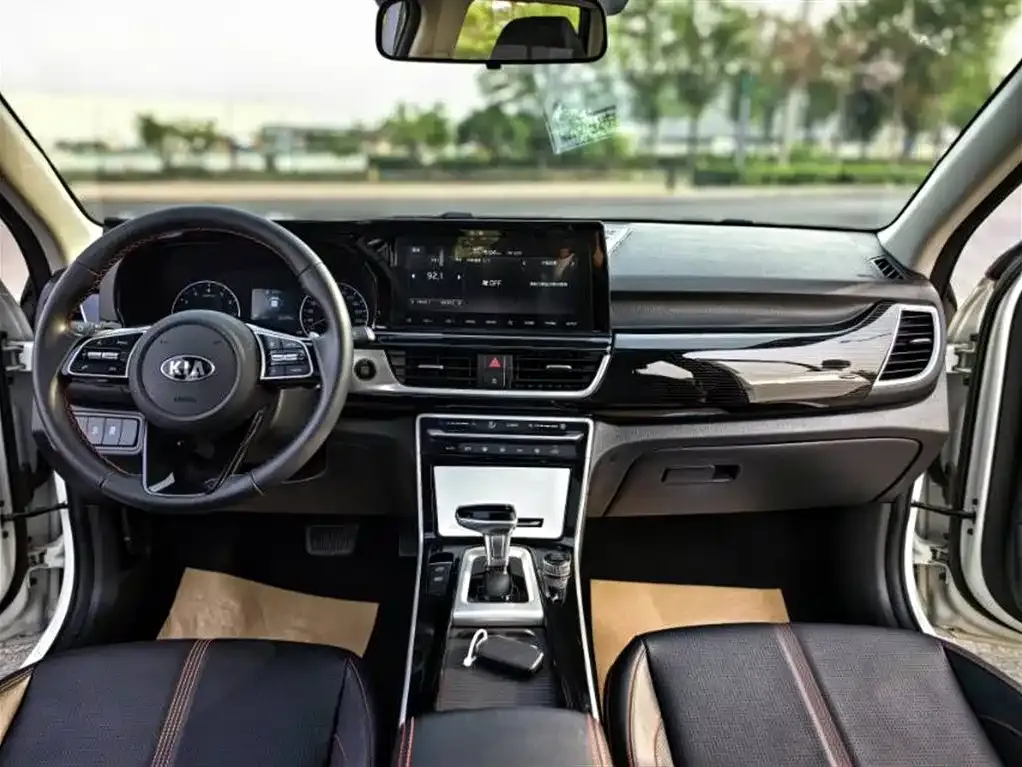 Kia KX3 — фото 5