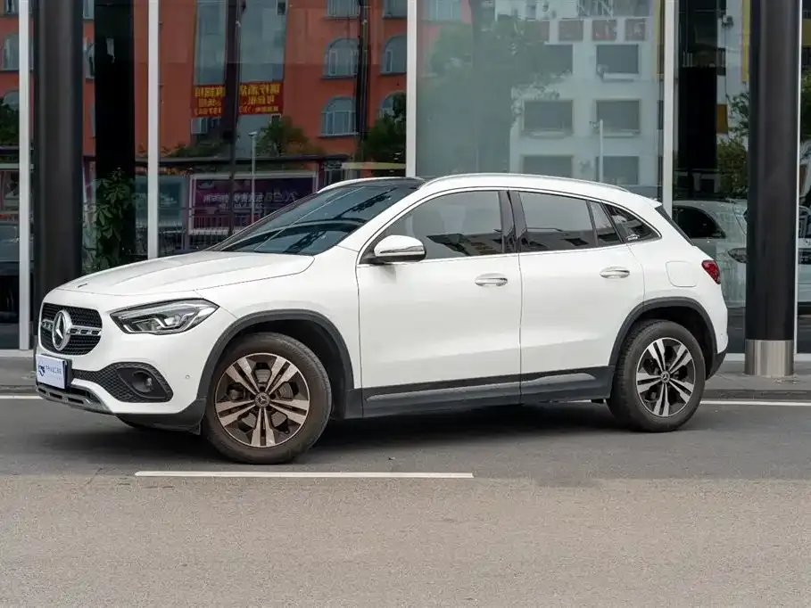 Mercedes-Benz GLA — фото 7