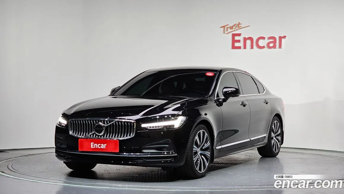 Volvo S90 — фото 1