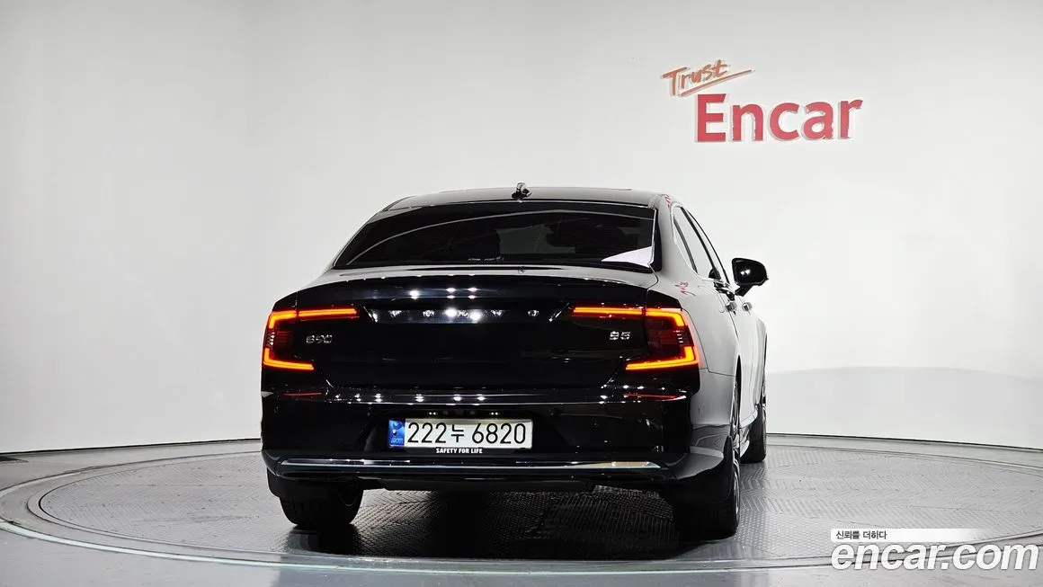 Volvo S90 — фото 2