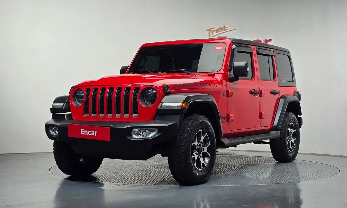Jeep Wrangler — фото 1