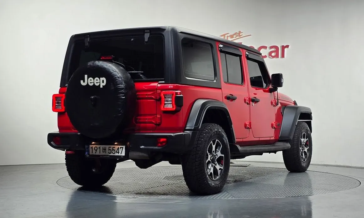 Jeep Wrangler — фото 6