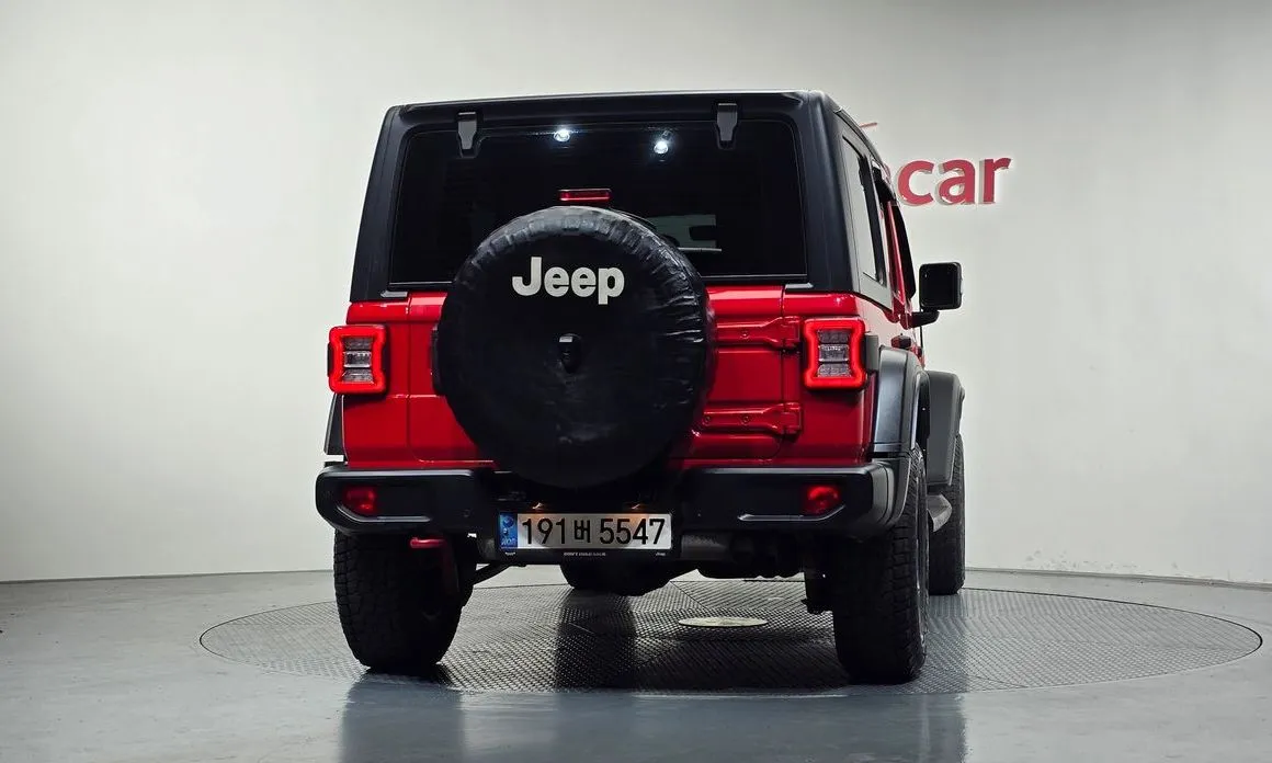 Jeep Wrangler — фото 2