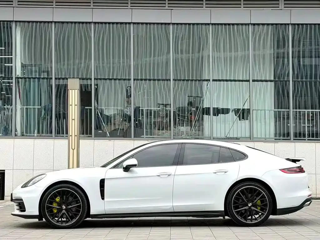 Porsche Panamera — фото 3