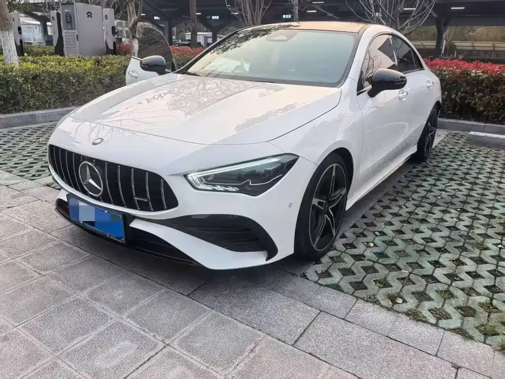 Mercedes-Benz CLA AMG — фото 1