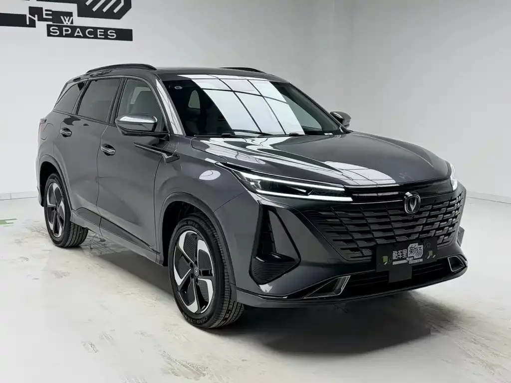 Changan CS75 PLUS iDD — фото 6