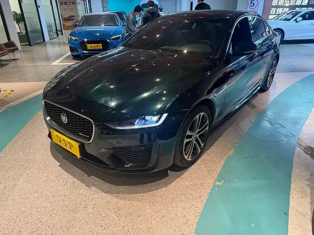 Jaguar XEL — фото 1