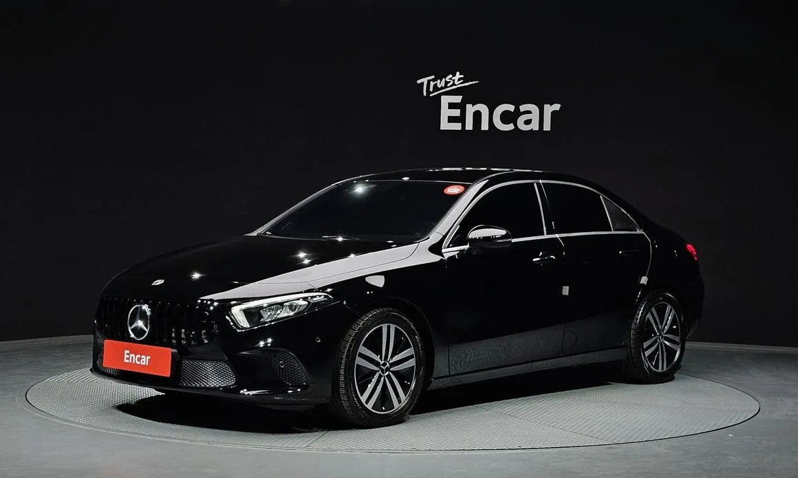 Mercedes-Benz A-Class — фото 1