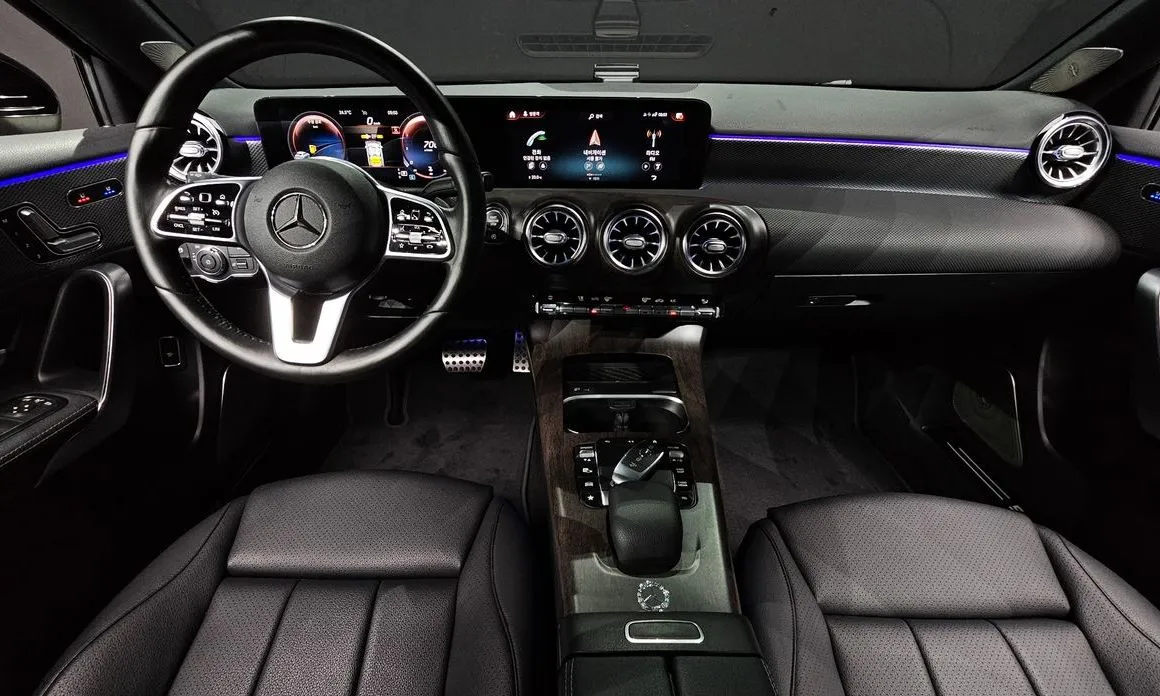 Mercedes-Benz A-Class — фото 10