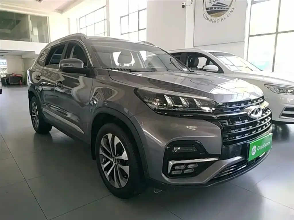 Chery Tiggo 8 — фото 4