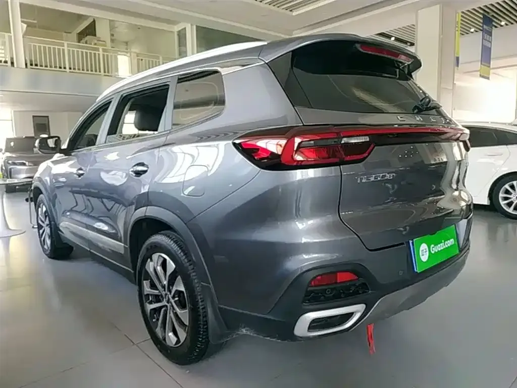 Chery Tiggo 8 — фото 6