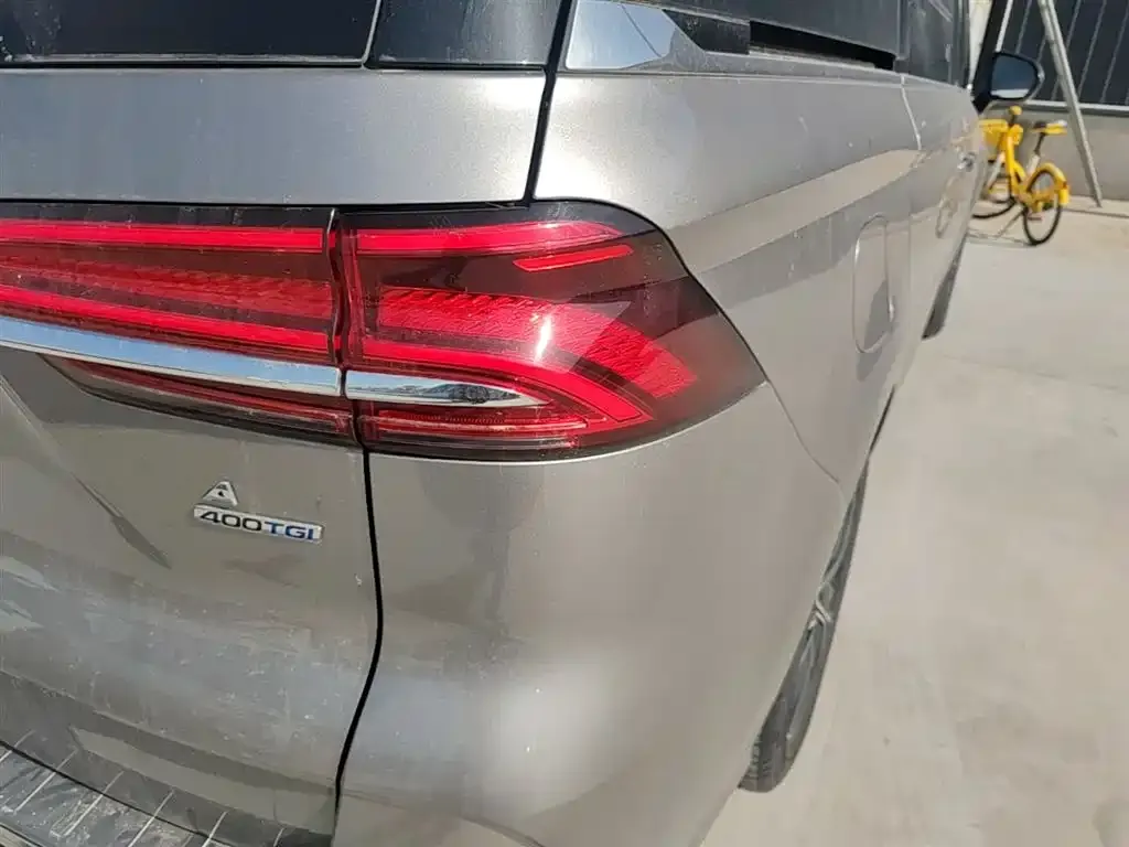 Roewe iMAX8 — фото 9