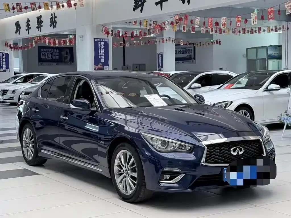 Infiniti Q50L — фото 3