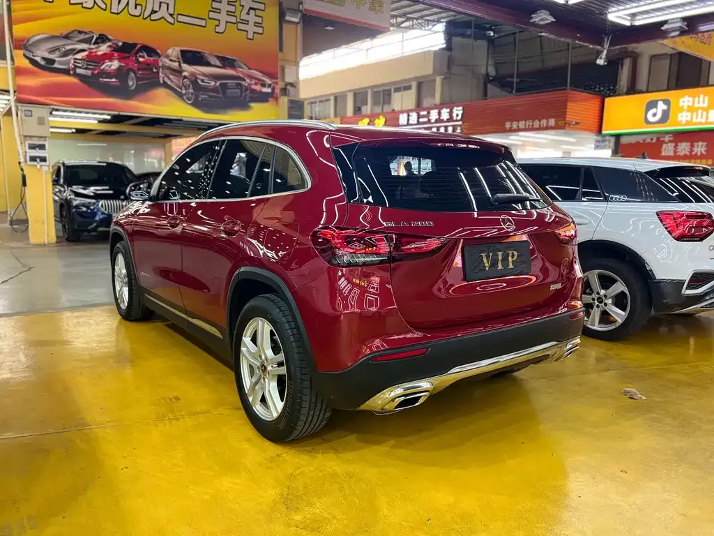 Mercedes-Benz GLA — фото 8