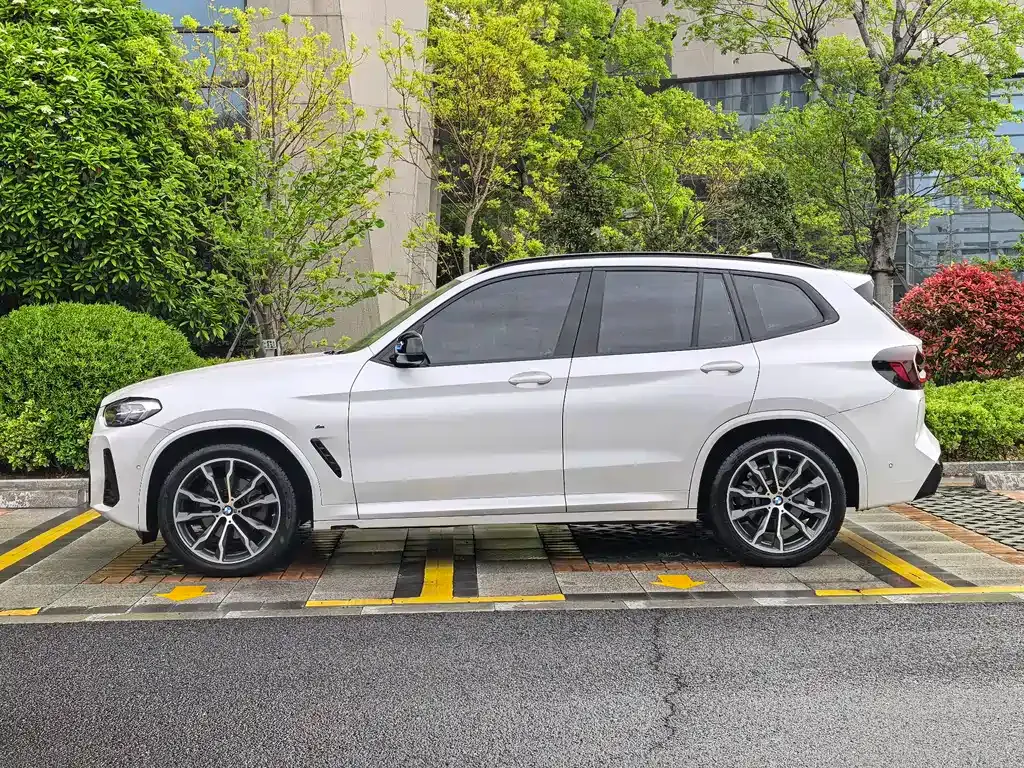 BMW X3 — фото 3