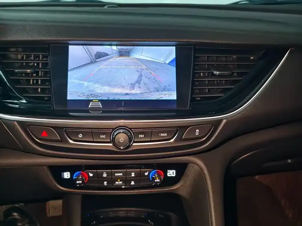 Buick Regal — фото 6