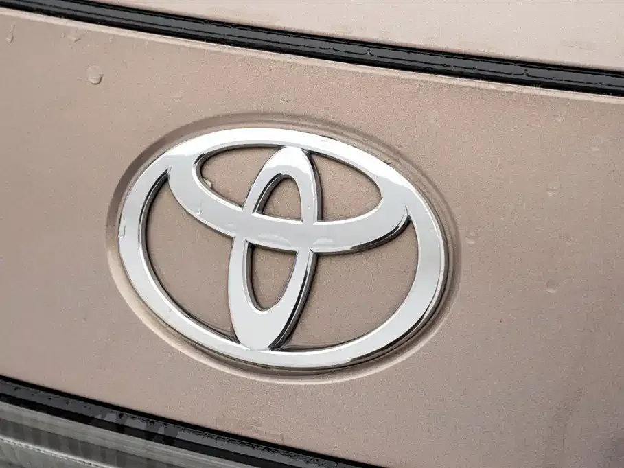 Toyota bZ3 — фото 3