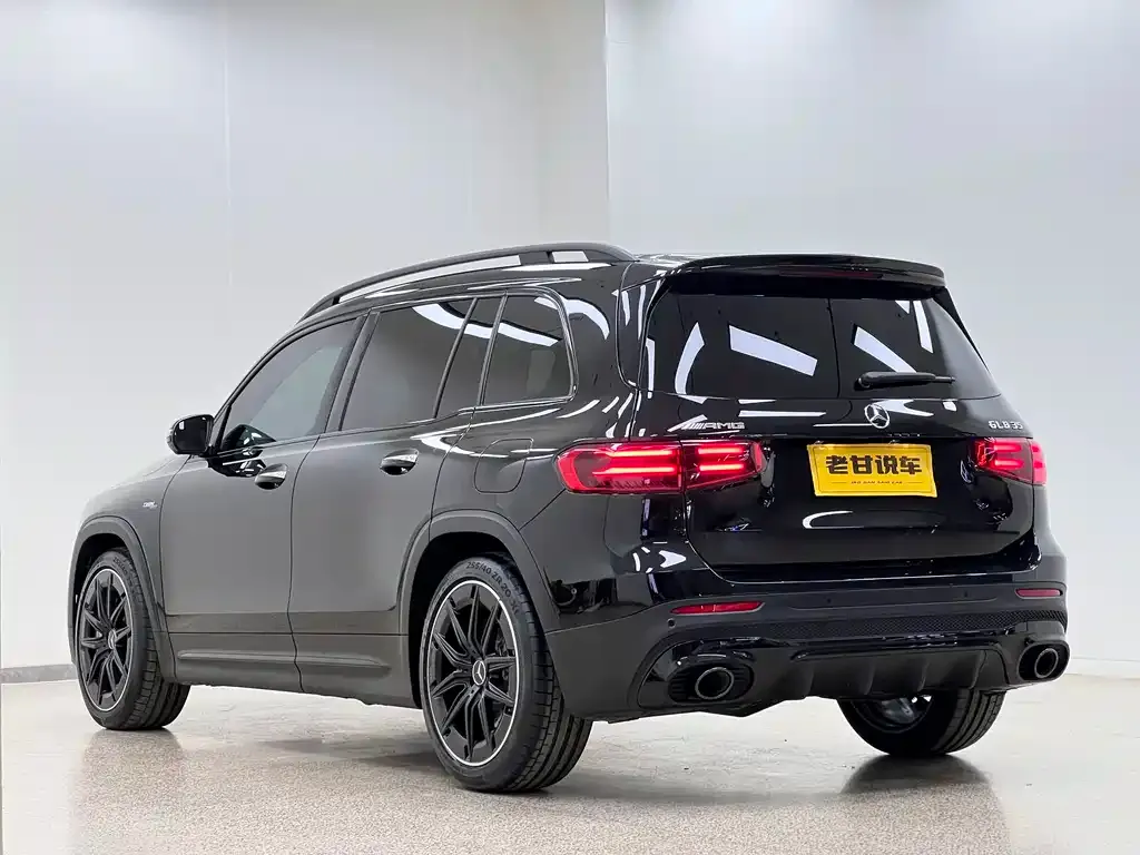 Mercedes-Benz GLB AMG — фото 3