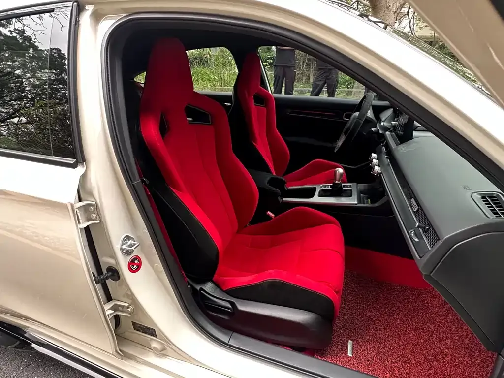Honda Civic (Import) — фото 10