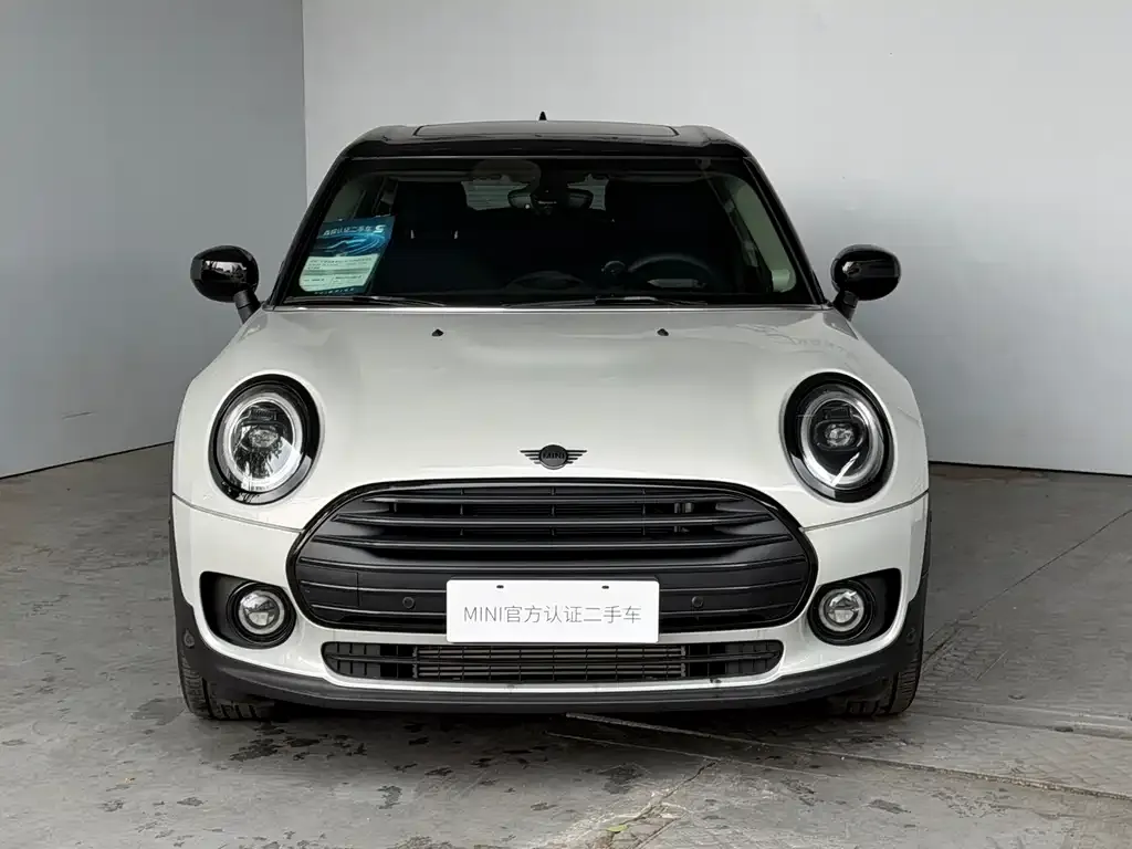MINI Clubman — фото 6