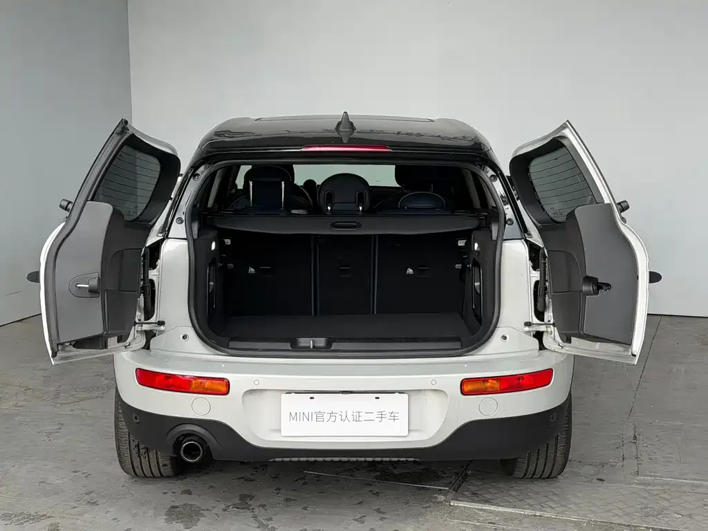 MINI Clubman — фото 7