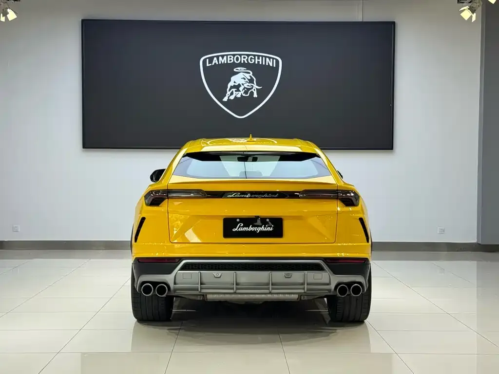 Lamborghini Urus — фото 2