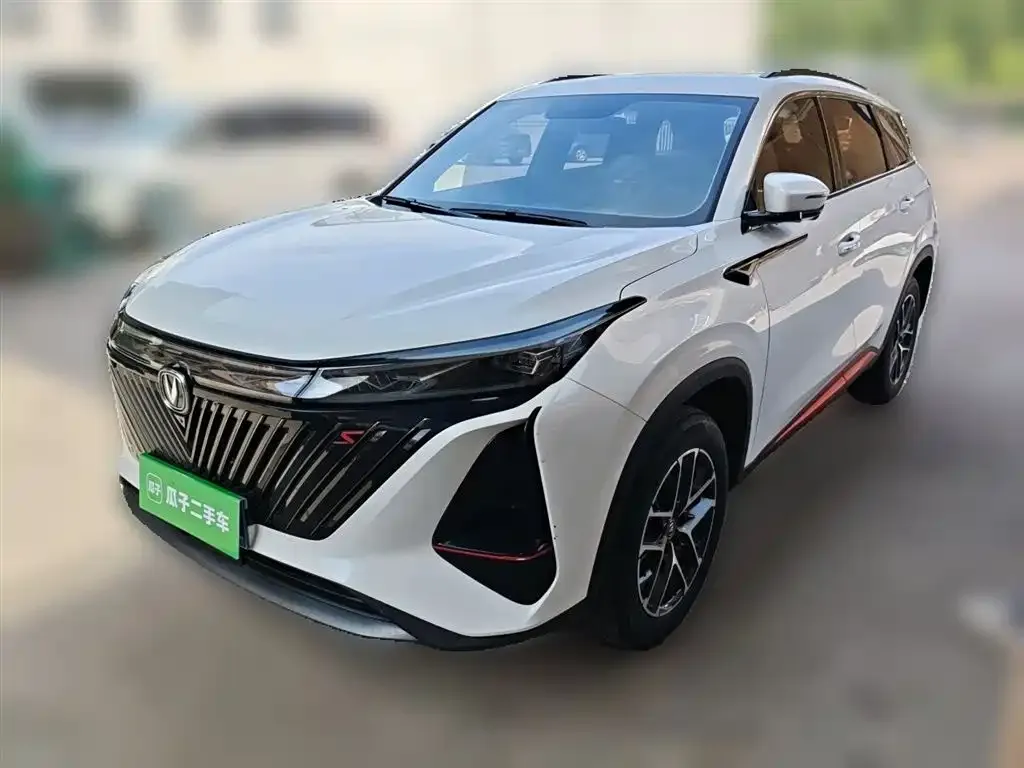 Changan CS75PLUS — фото 1