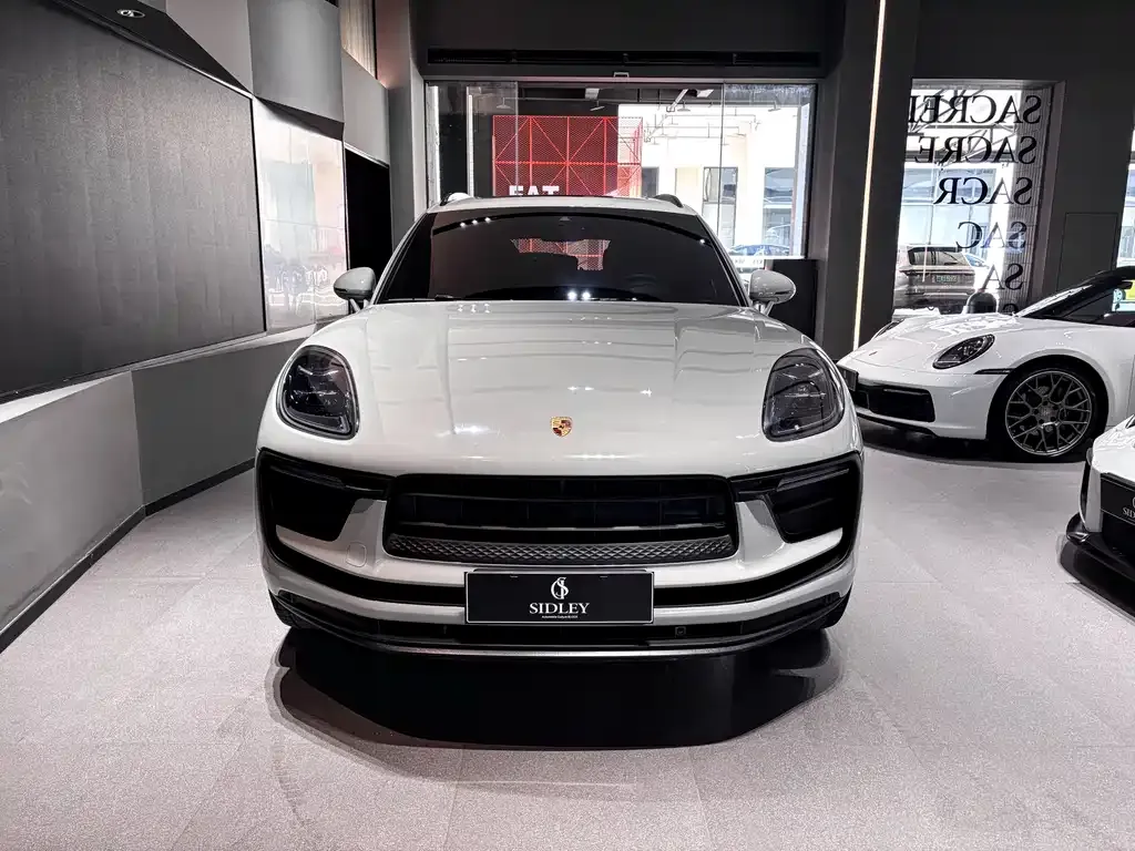 Porsche Macan — фото 6