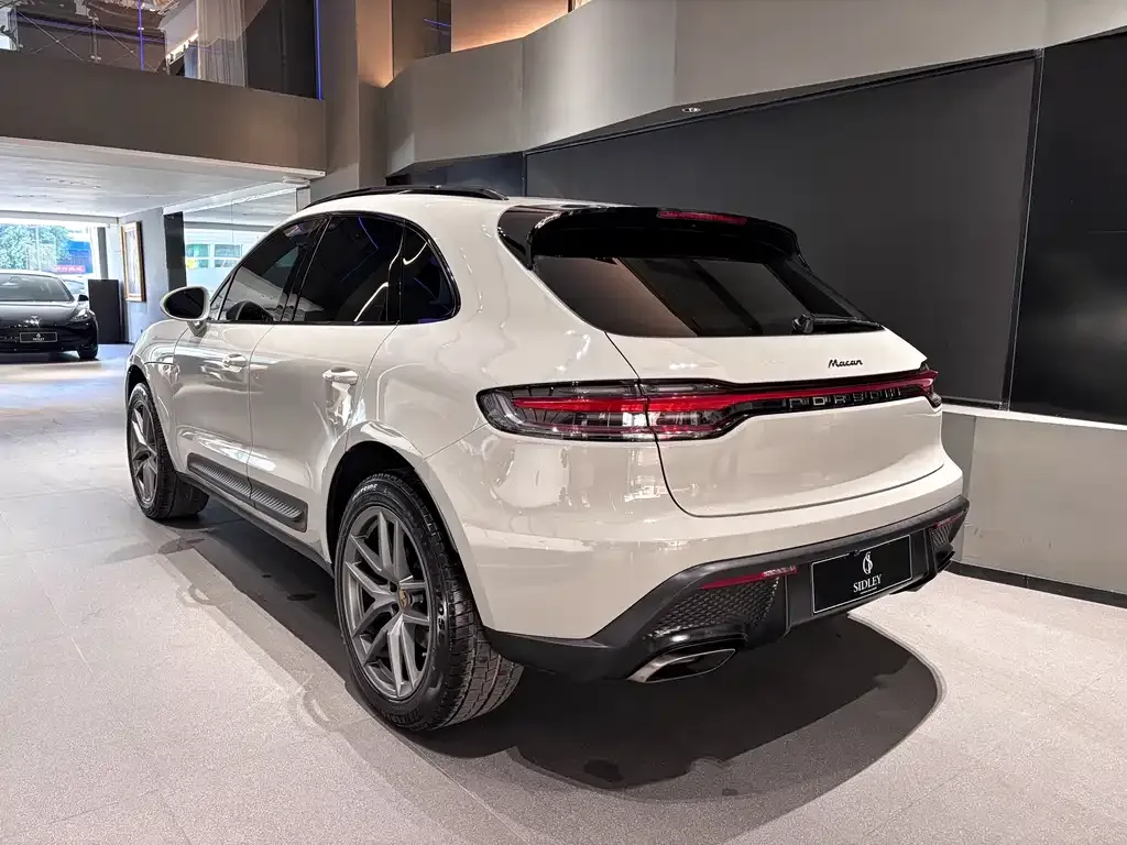 Porsche Macan — фото 5