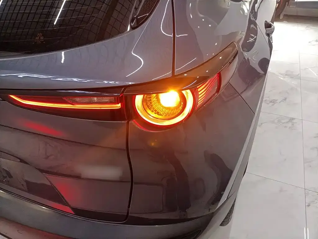 Mazda CX-30 — фото 3