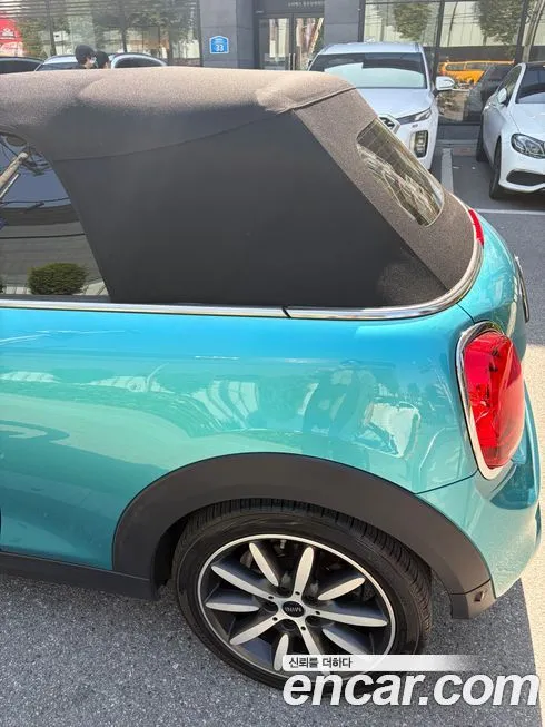 Mini Cooper Convertible — фото 10