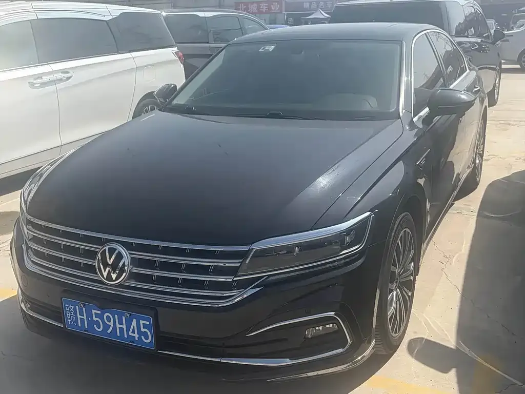 Volkswagen Phideon — фото 1