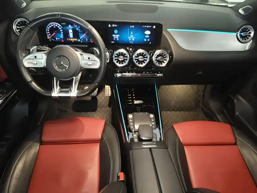 Mercedes-Benz GLA AMG — фото 8