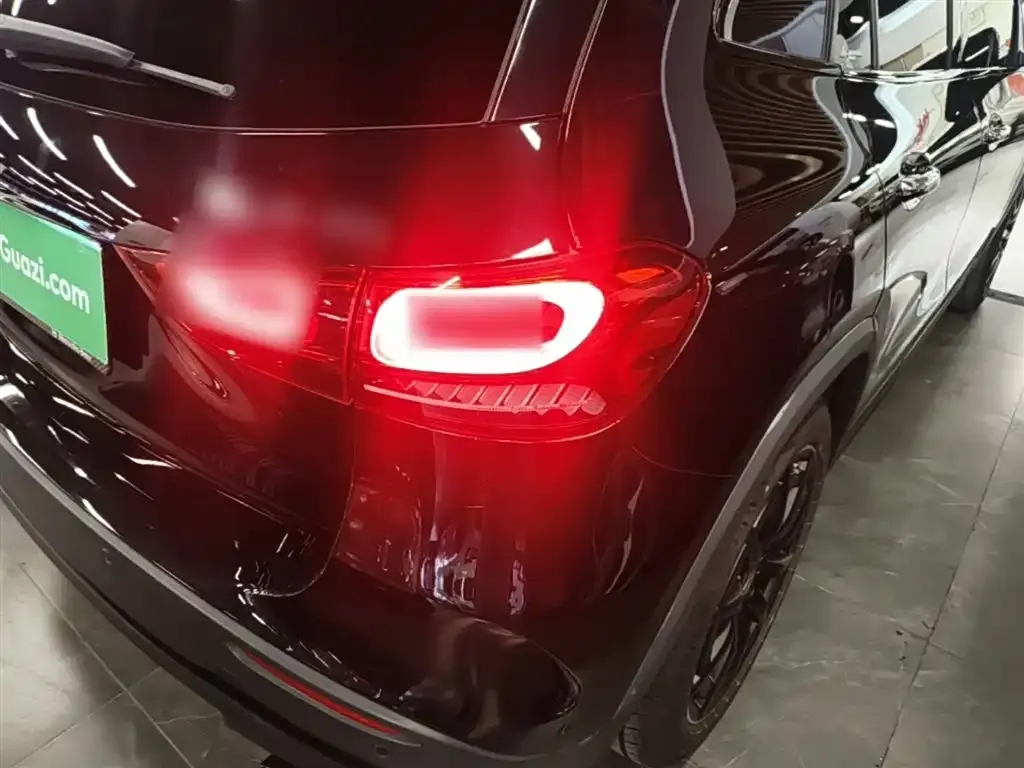 Mercedes-Benz GLA AMG — фото 6