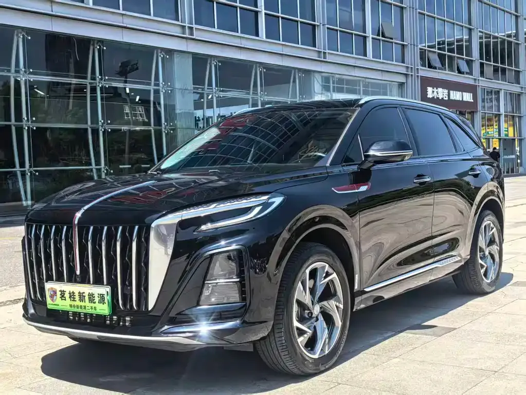 Hongqi HS3 PHEV — фото 1