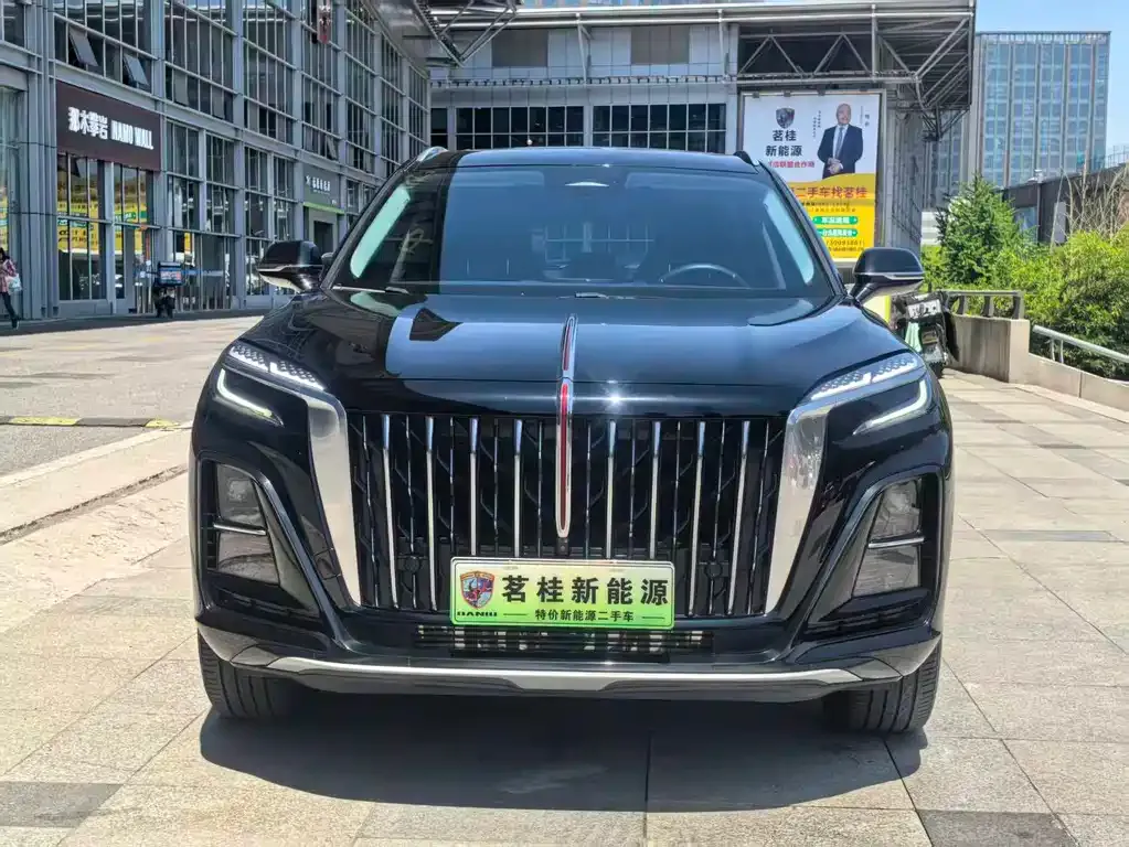 Hongqi HS3 PHEV — фото 10