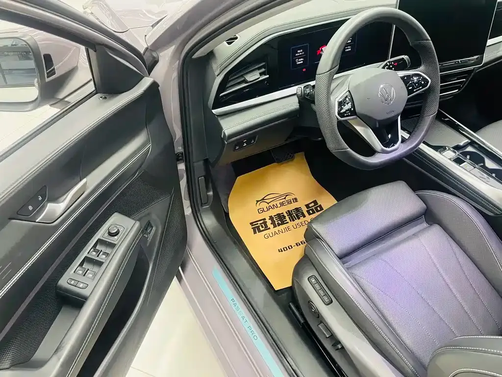 Volkswagen Passat — фото 10