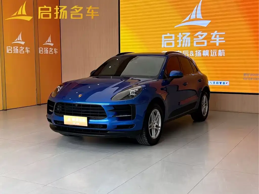 Porsche Macan — фото 1