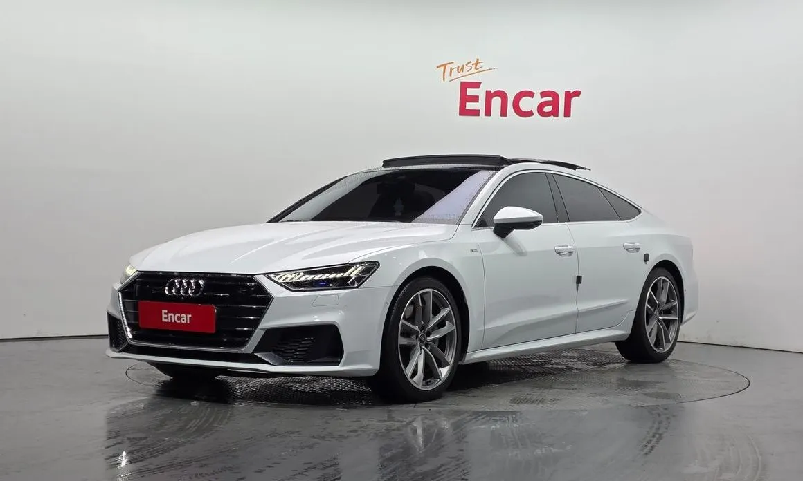 Audi A7 — фото 1