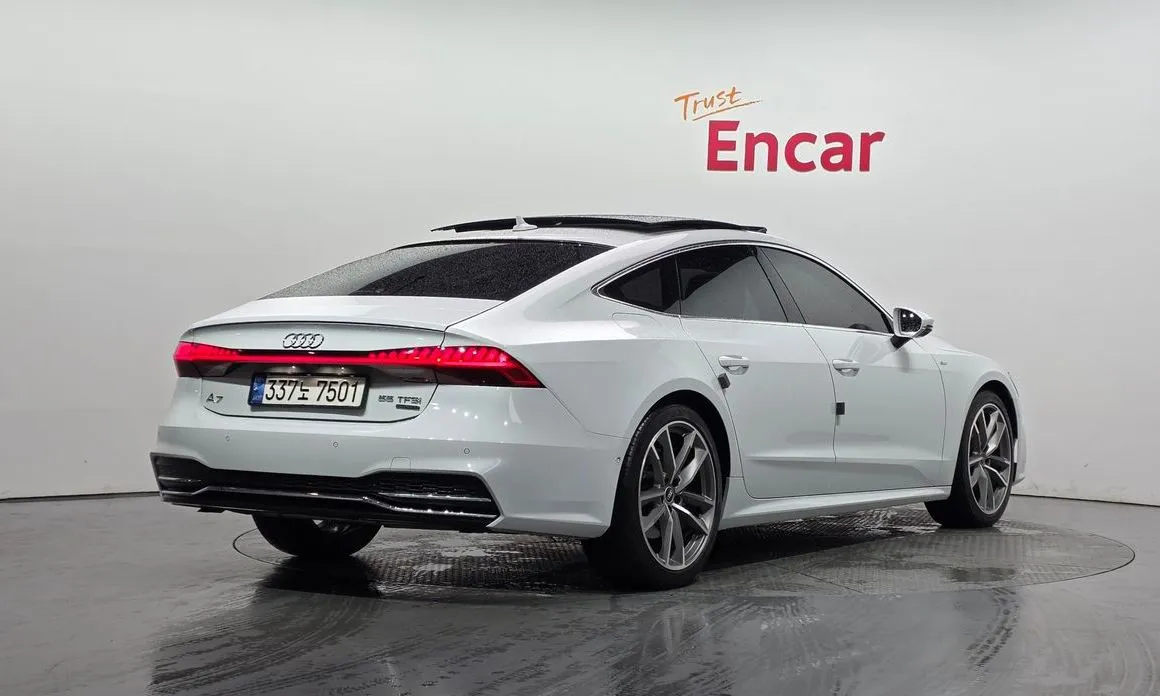 Audi A7 — фото 5