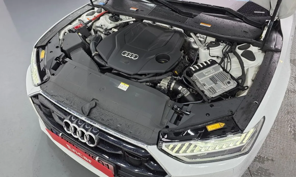 Audi A7 — фото 10