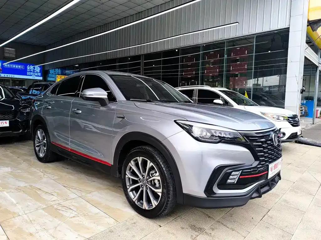Changan CS85 COUPE — фото 10