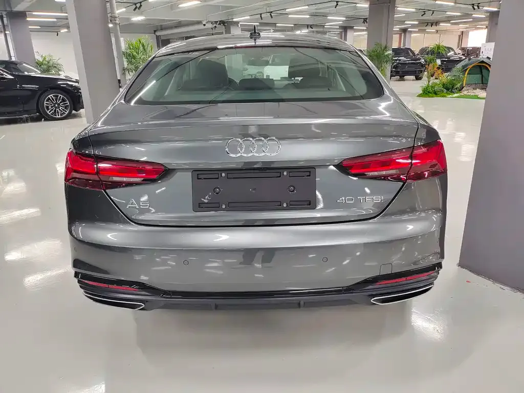 Audi A5 (Import) — фото 9