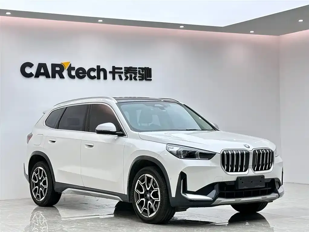 BMW X1 — фото 7