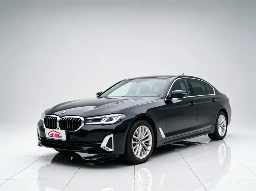 BMW 5 Series — фото 1