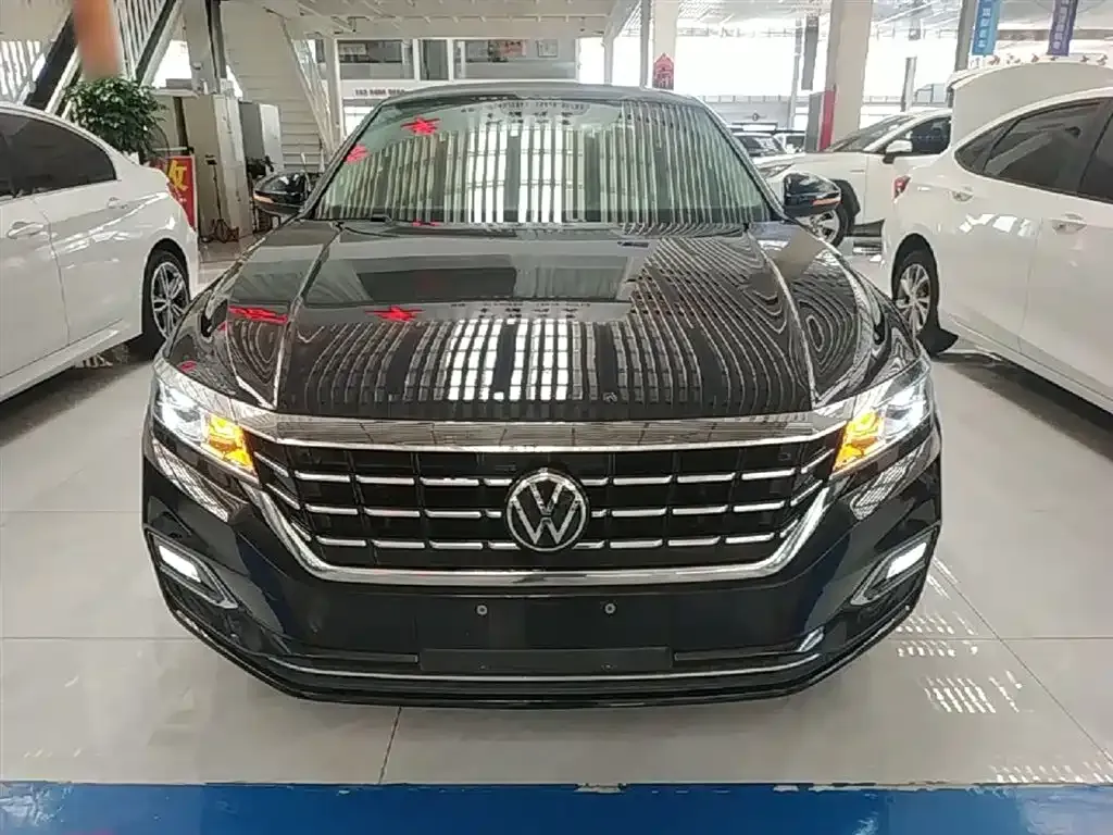 Volkswagen Passat — фото 7