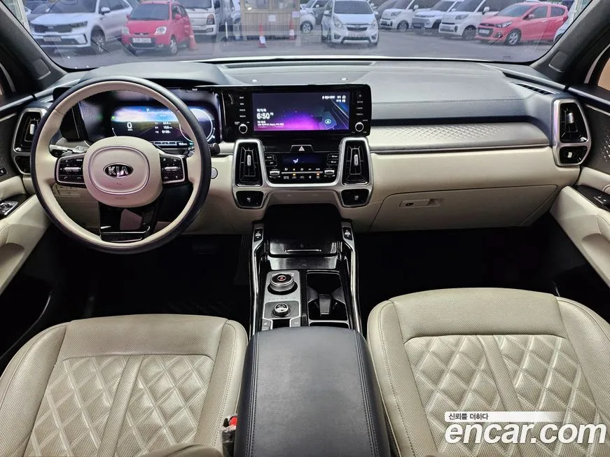 Kia Sorento — фото 10